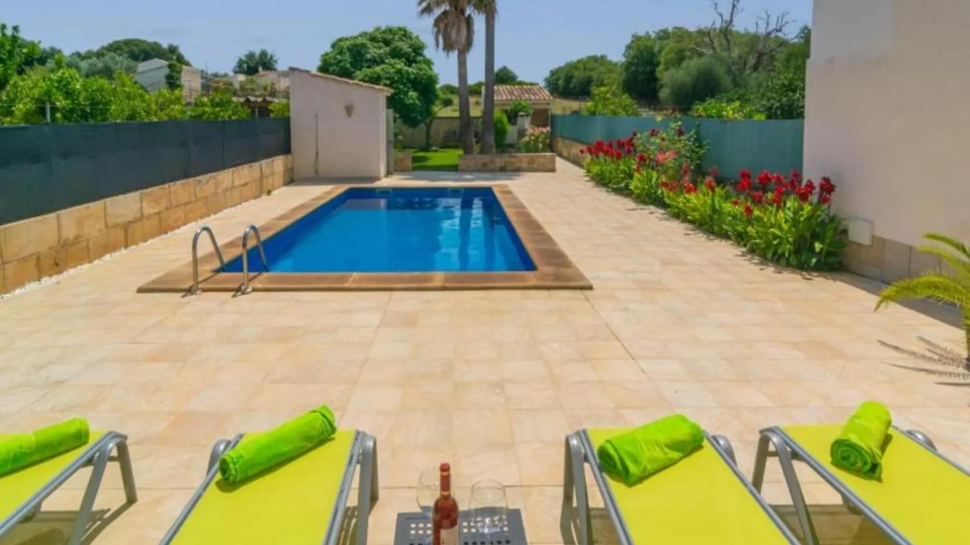 Villa With Private Pool In Llubi